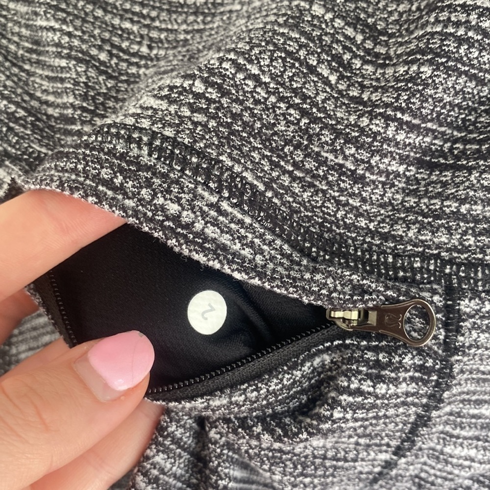 Lululemon | Grey Long Sleeve 1/2 Zip | Great Condition - Picture 6 of 8
